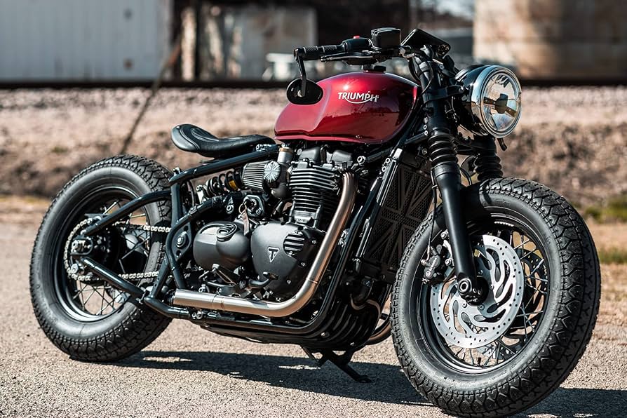 モートーン　シート　KING COBRA　Bonneville Bobber Motone(モートーン) シート KING COBRA フルダイヤモンド